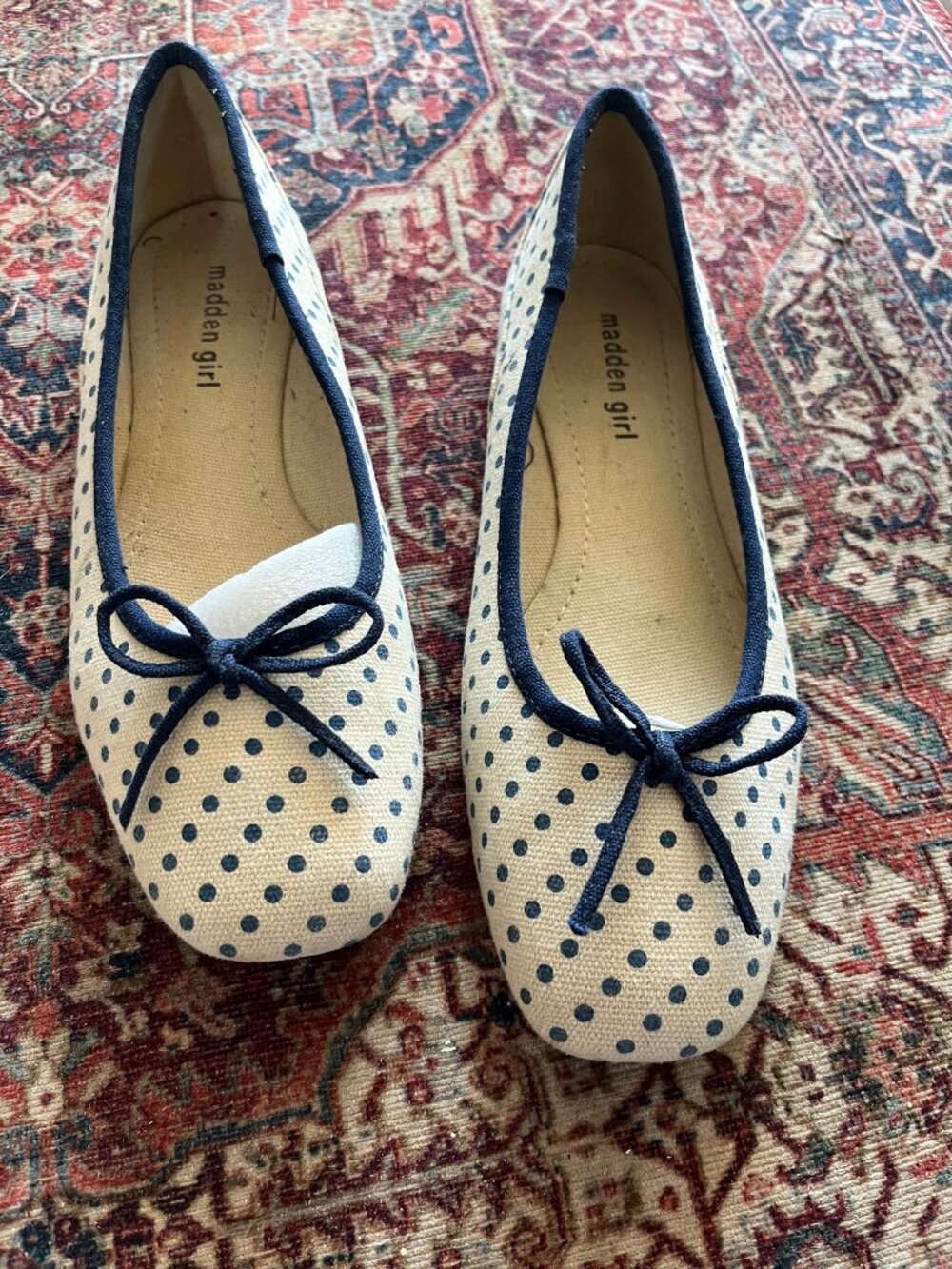 Madden Girl Angelina Polka Dot Canvas Ballet Flats Beige Navy Box Size 7